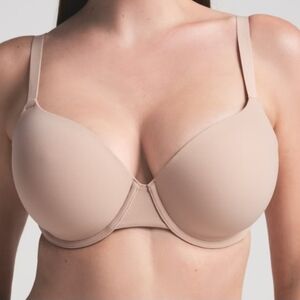 (D)NWT SKIMS, FITS EVERBODY T-SHIRT BRA, SIZE:32B,FLEXIBLE UNDERWIRE, COLOR:MICA